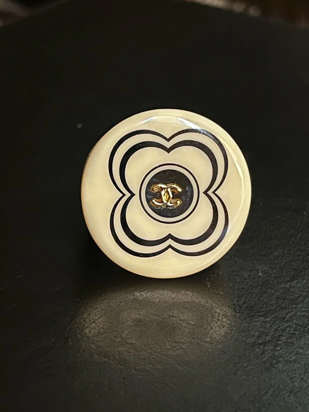 ChaneI Large Chunky Flower Acrylic Black Gold Letter Logo Ring